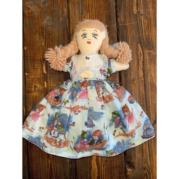 Fancy Prancy Princess Topsy Turvy Doll by The North American Bear Company - Picture 4 of 10